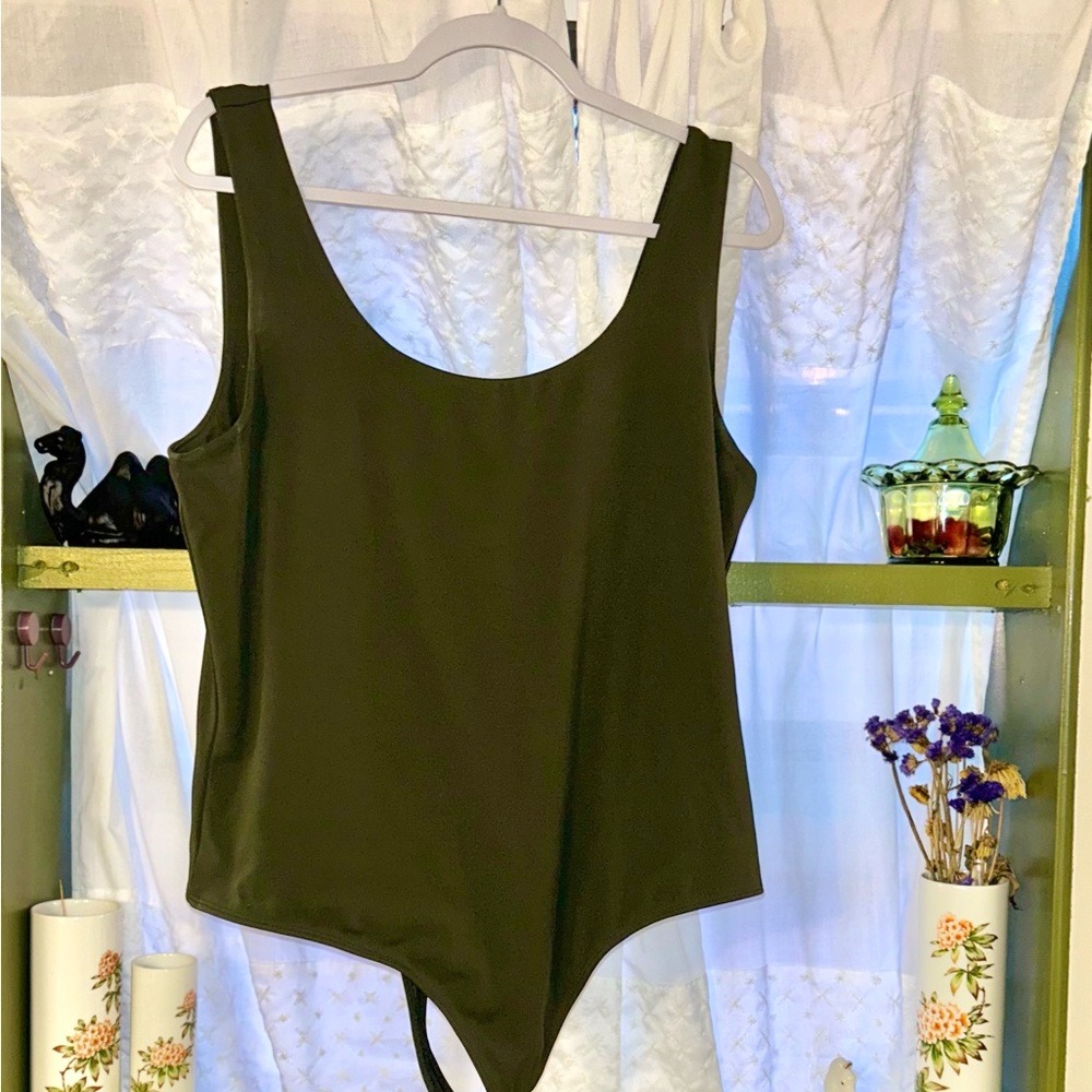 Express Body Contour Bodysuit—XL